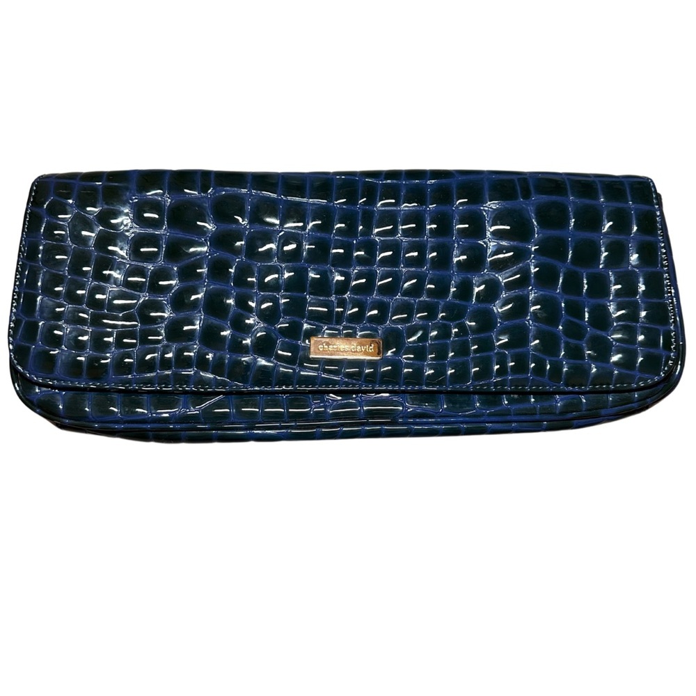 Charles David patent leather Alligator clutch